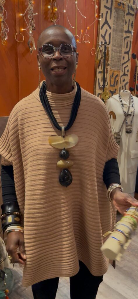 CAPOEIRA collier cordon noir – Image 3